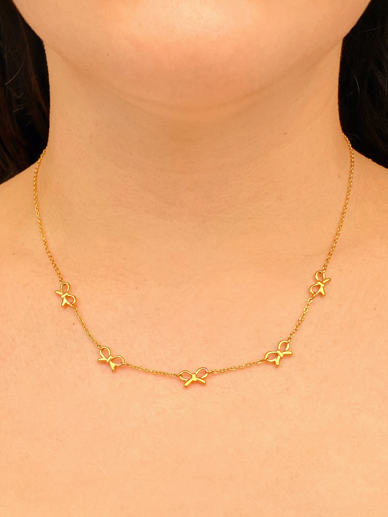 Collar Con Moños