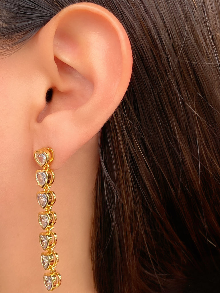 Par Arete Tira Corazones Zirconia