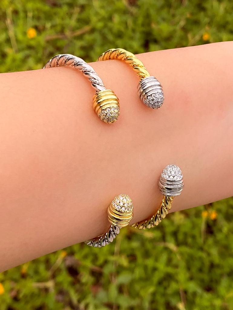 Brazalete Torcido Trenzado Abierto Con Zirconias