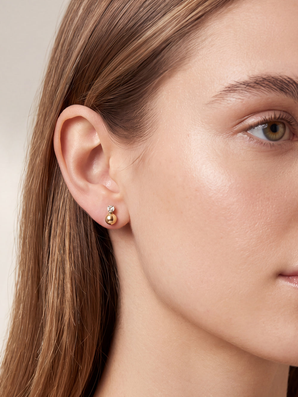 Broquel Zirconia Con Bolita Oro 14k