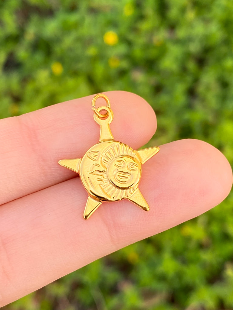 Dije Estrella Con Luna Y Sol