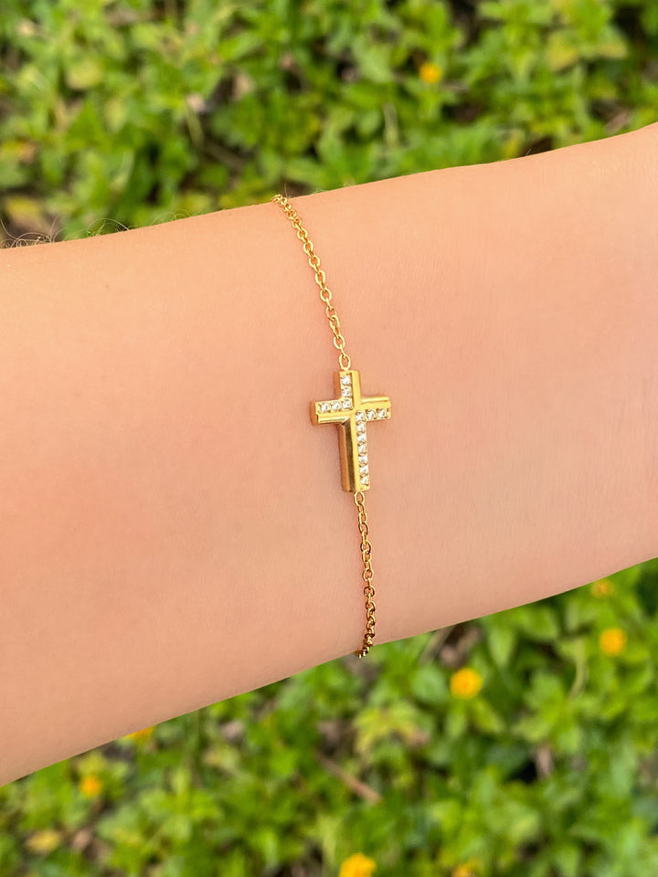 Pulsera Con Cruz Zirconias