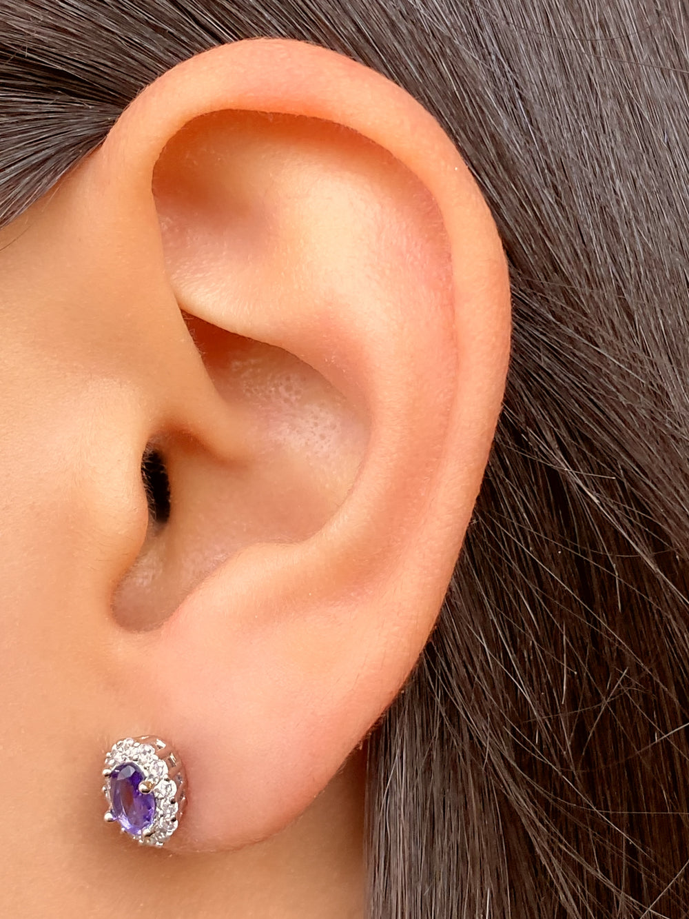 Par Arete Ovalado Birthstone Plateado