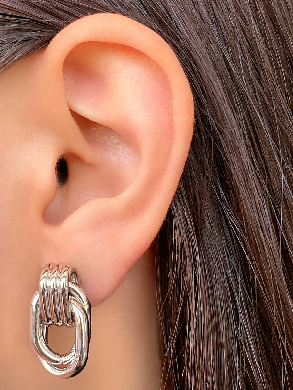 Par Arete Triple Linea Con Dos Eslabones Enlazados