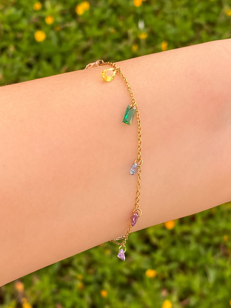 Pulsera Con Zirconias De Colores Colgantes