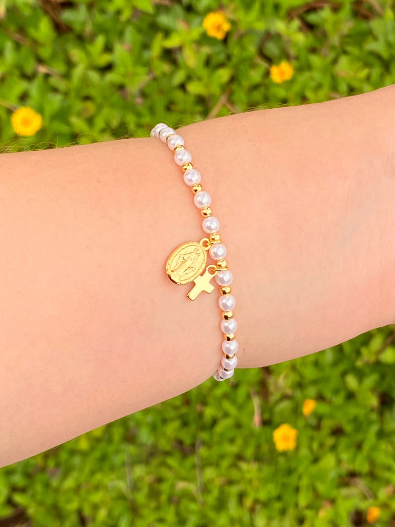 Pulsera Perlas Con Virgen Y Cruz