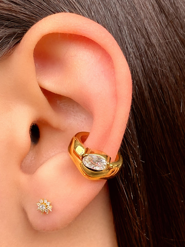 Ear Cuff Grueso Irregular Con Zirconia