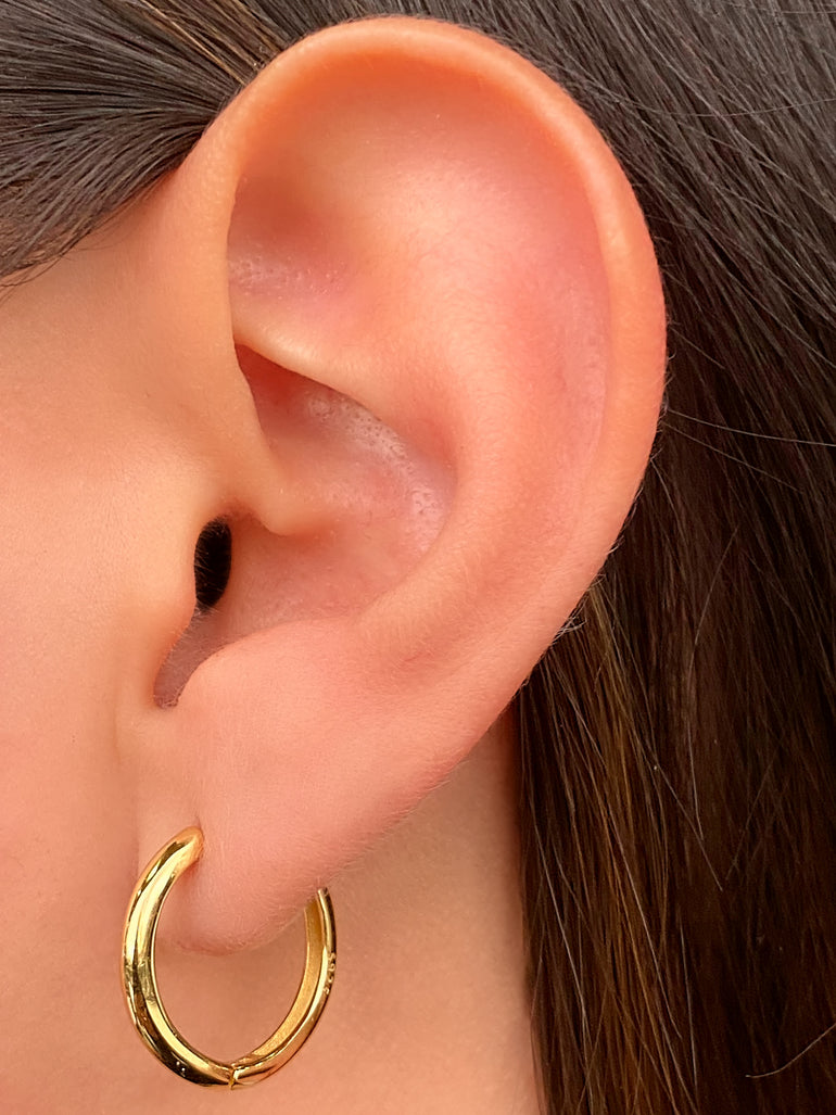 Par Arracada Lisa 17 mm