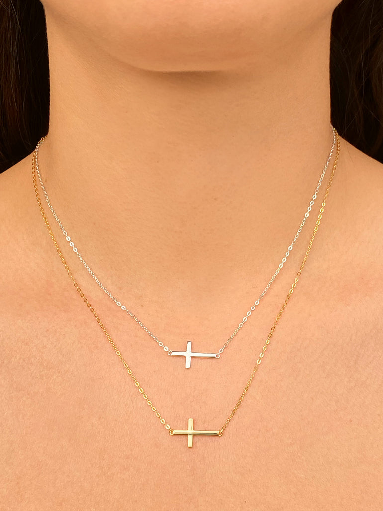 Collar Con Cruz Horizontal