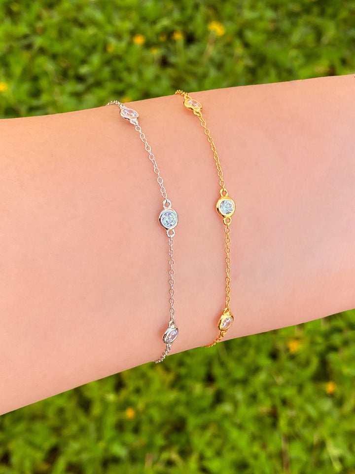 Pulsera Con Tres Biceles Zirconias