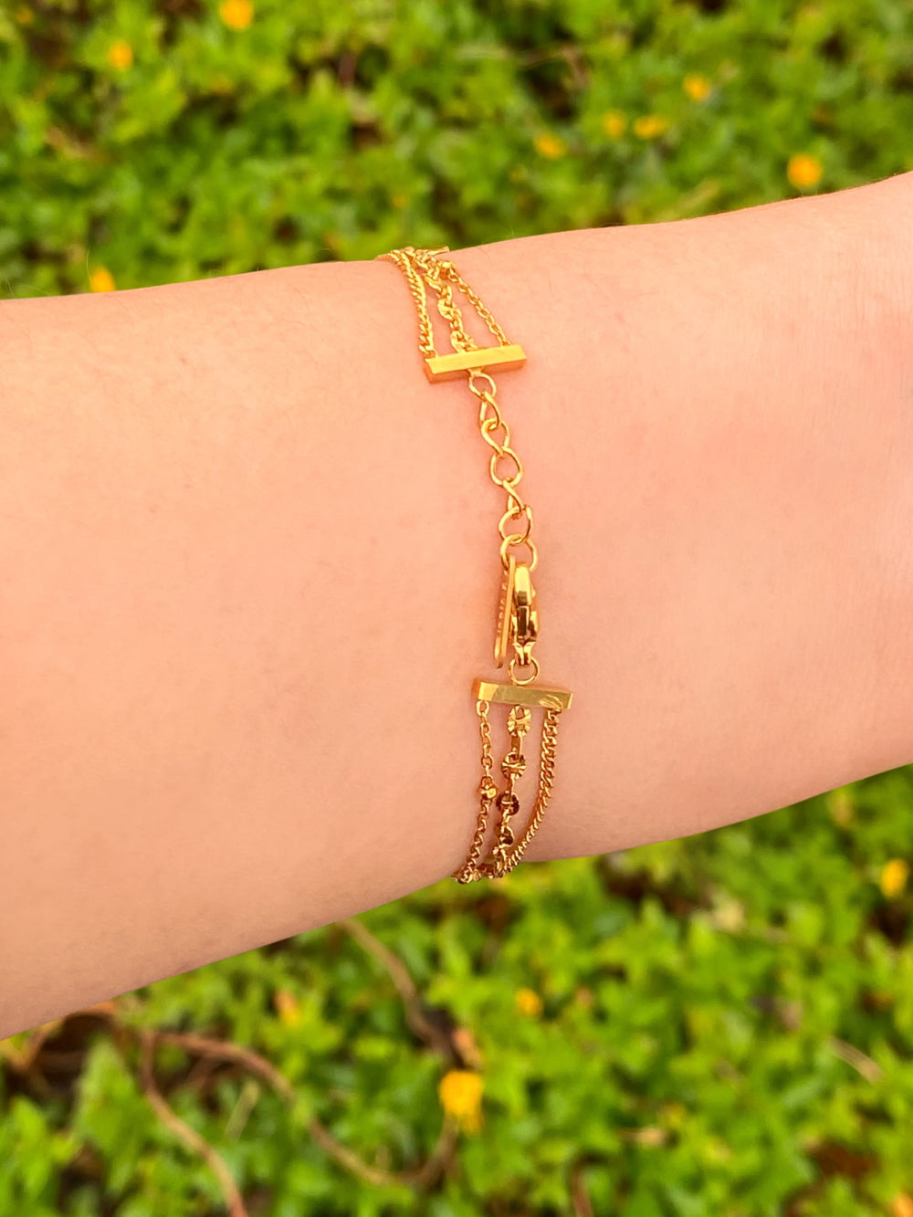 Pulsera Triple Cadena Con Luna y Estrella