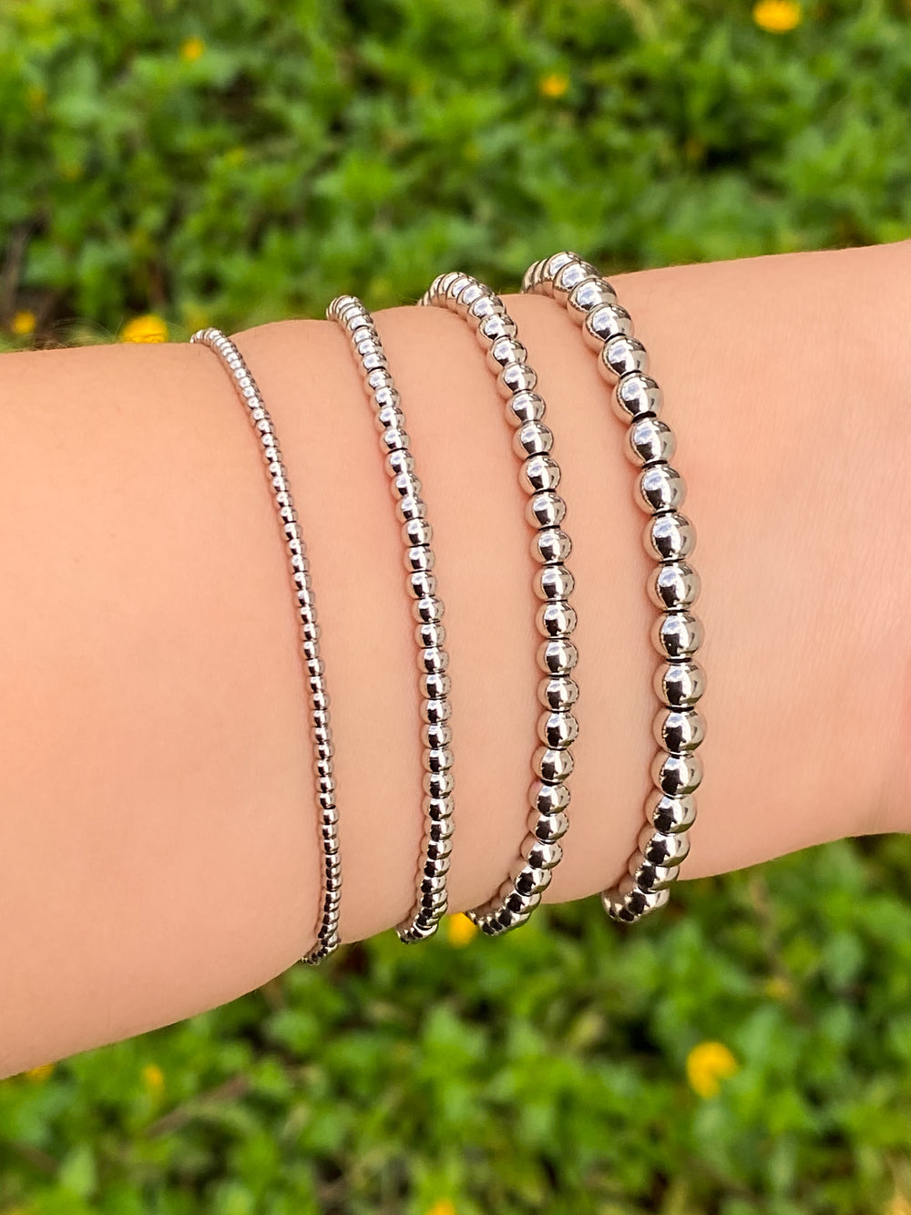 Pulsera Bolitas Plateadas