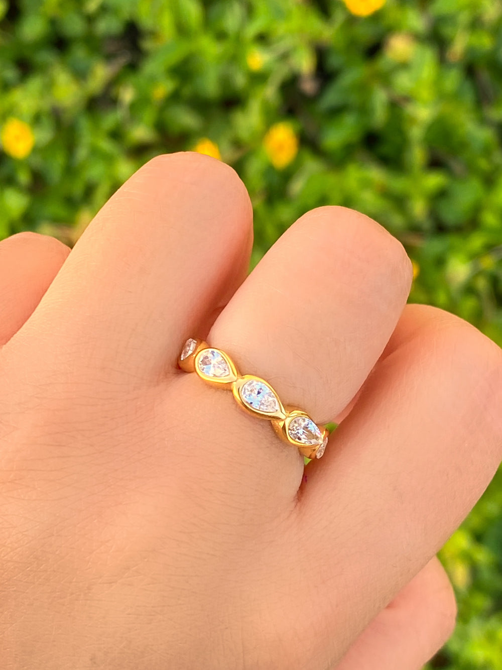 Anillo Zirconias Ovaladas