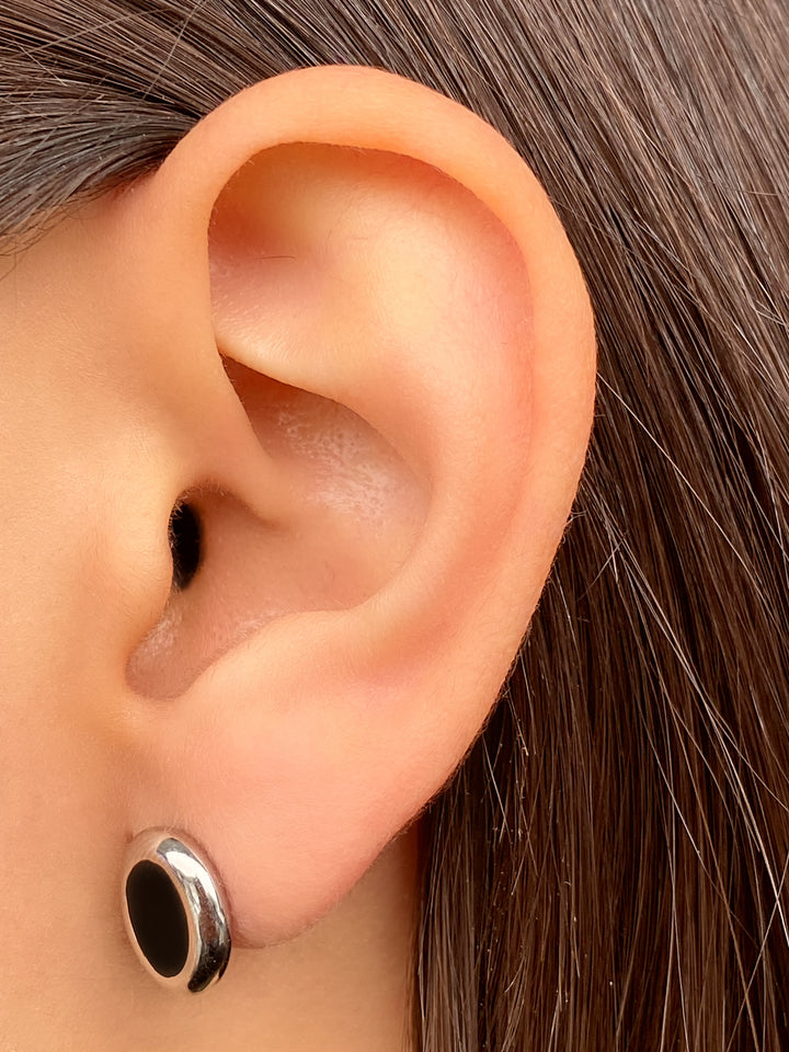 Par Arete Ovalo Centro Negro