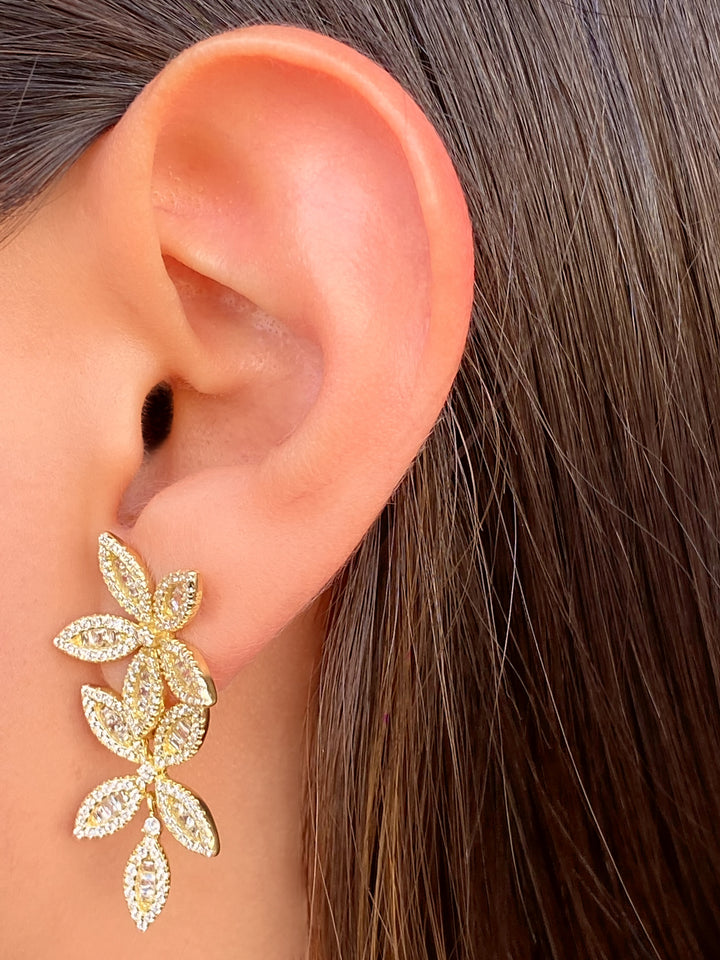 Par Arete Doble Flor Cinco Petalos Zirconia