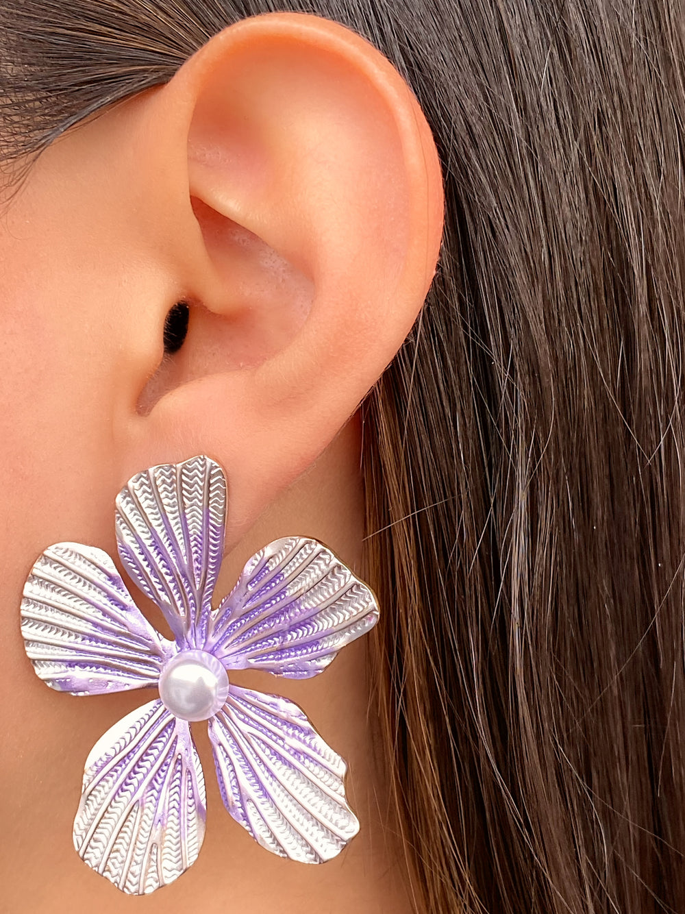 Par Arete Flor Plateada Con Perla