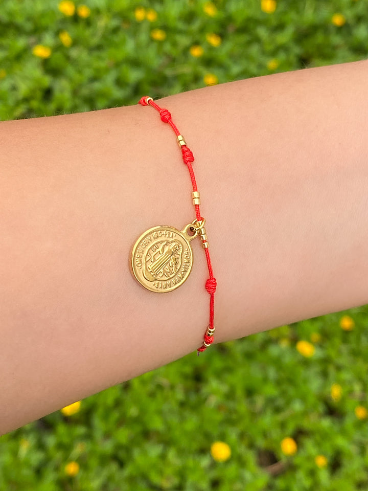 Pulsera Roja Con San Benito Grande