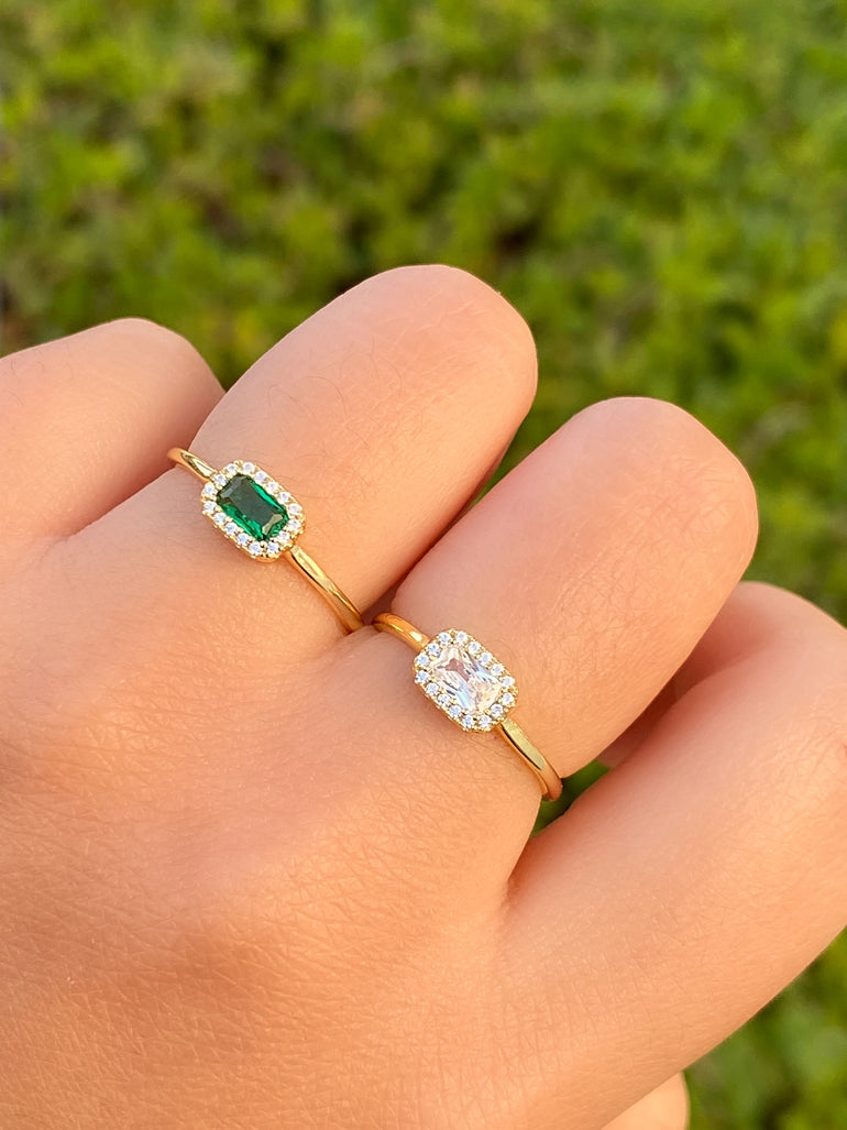 Anillo Con Baguette Y Zirconias