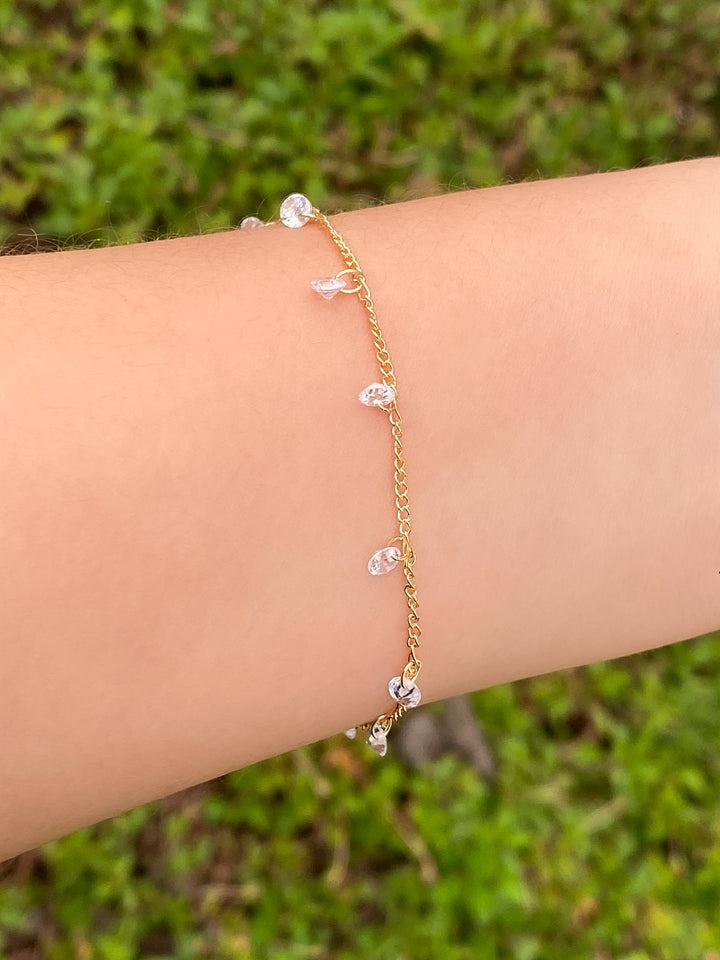 Pulsera Con Zirconias Colgando