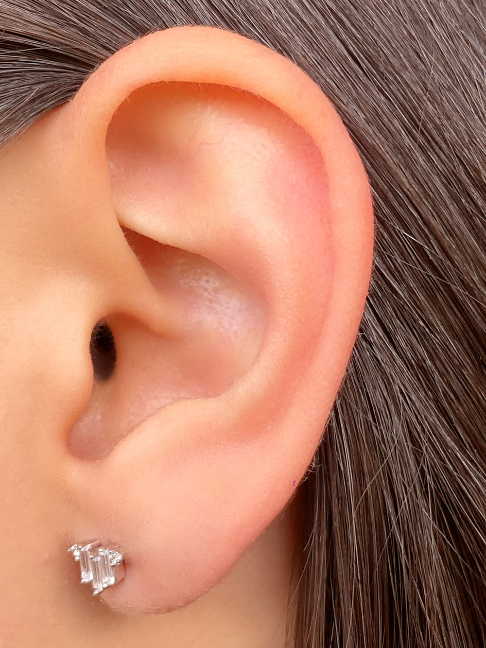 Par Arete Triple Baguette Zirconia