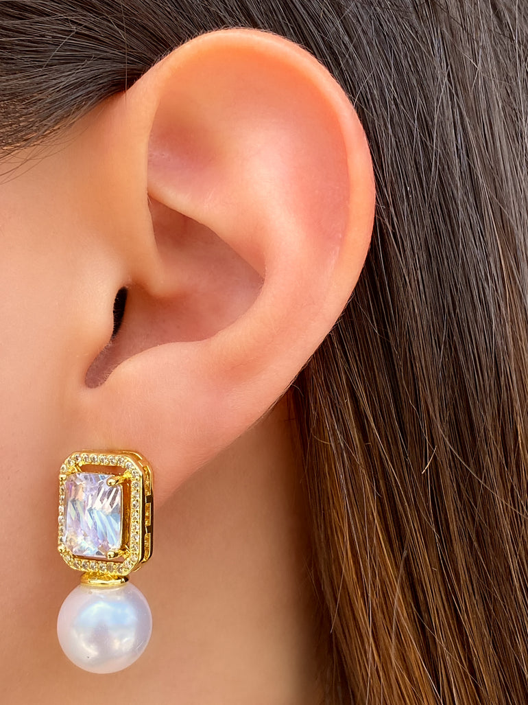 Par Arete Zirconia Rectangular Con Perla