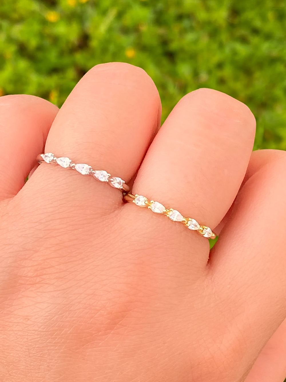 Anillo Zirconias Gotas Horizontales