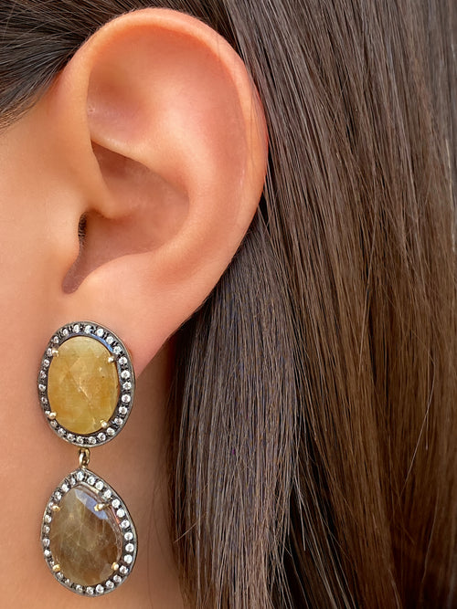 Par Arete Con Piedra