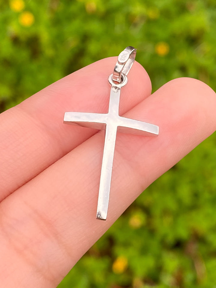 Dije Cruz Lisa Curveada Oro Blanco 14k