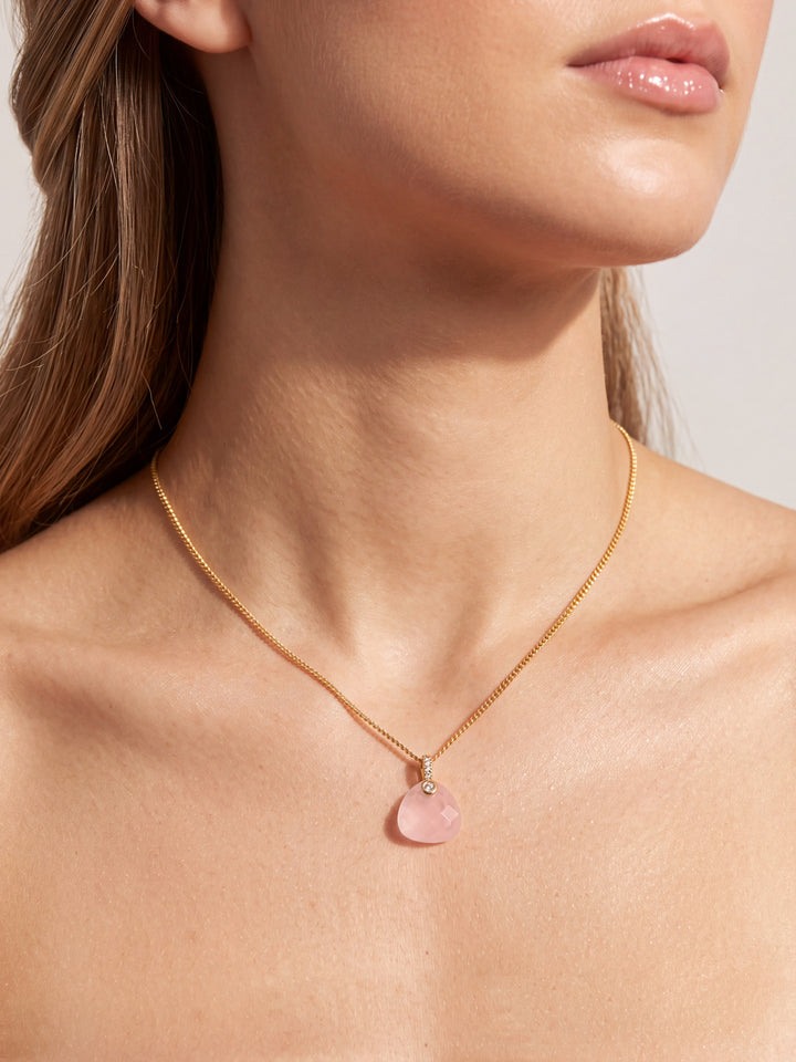 Collar Gota Ancha Piedra Cuarzo Rosa A Beneficio Cruz Rosa