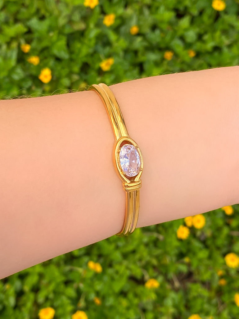 Brazalete Con Zirconia Ovalada