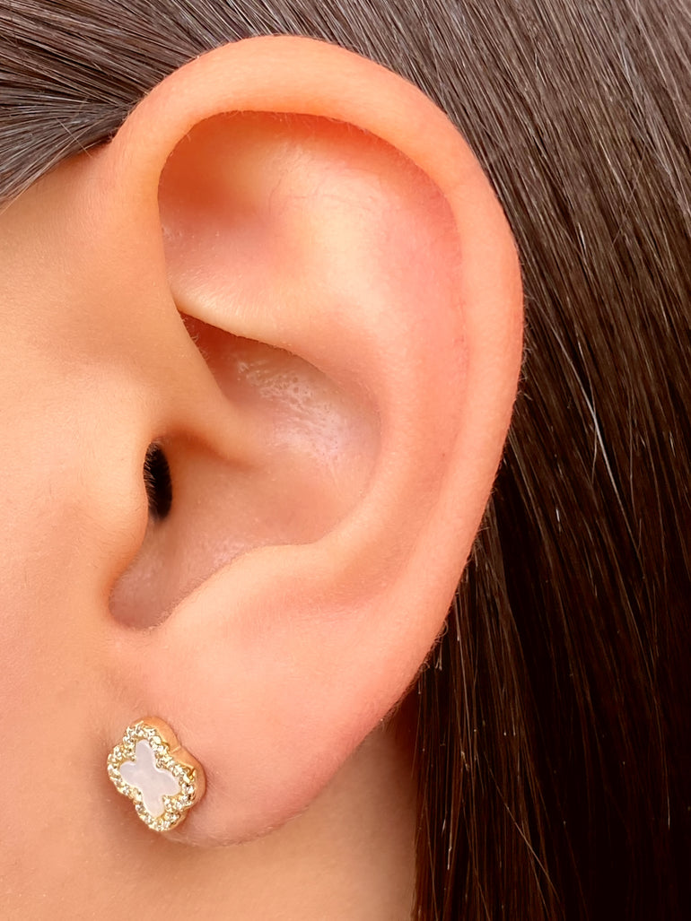 Par Arete Trebol Madre Perla