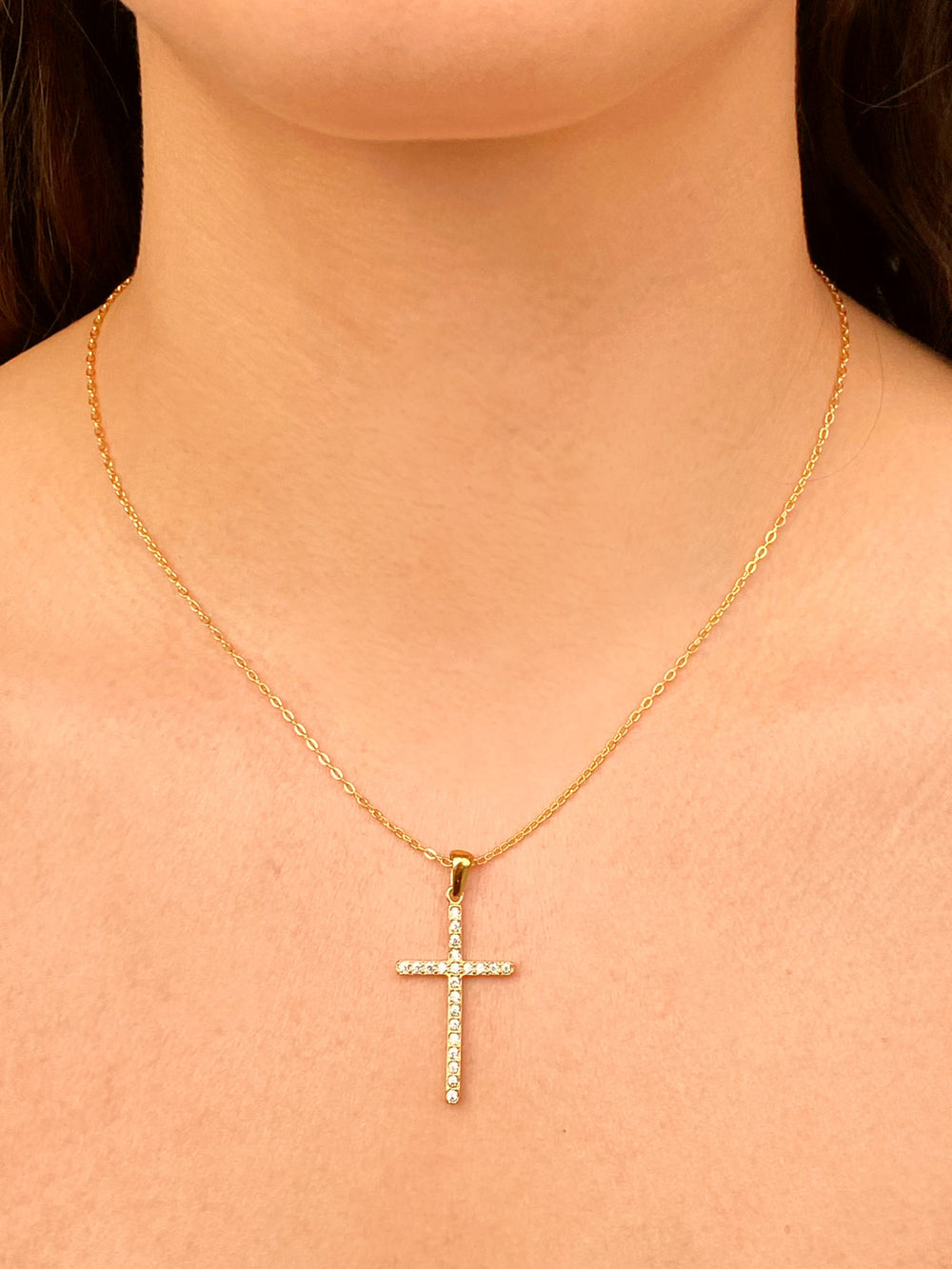 Collar Con Dije Cruz Zirconias