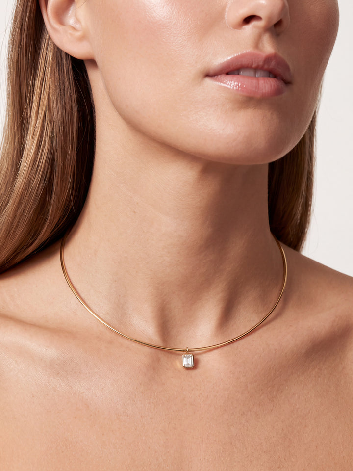 Choker Rigido Dije Zirconia Rectangular