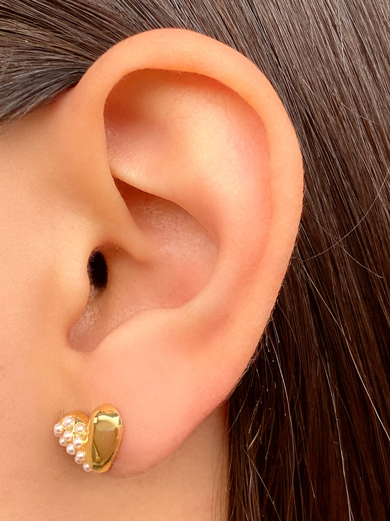 Par Arete Corazon Mitad Perlas