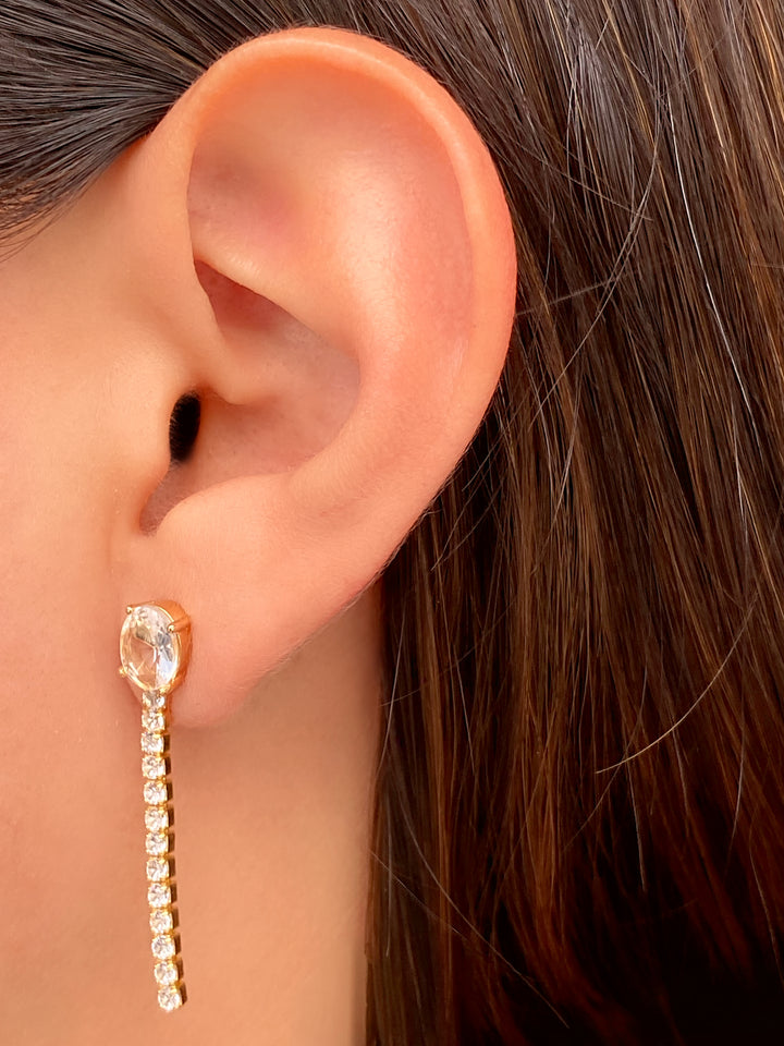 Par Arete Zirconia Ovalada Con Tira