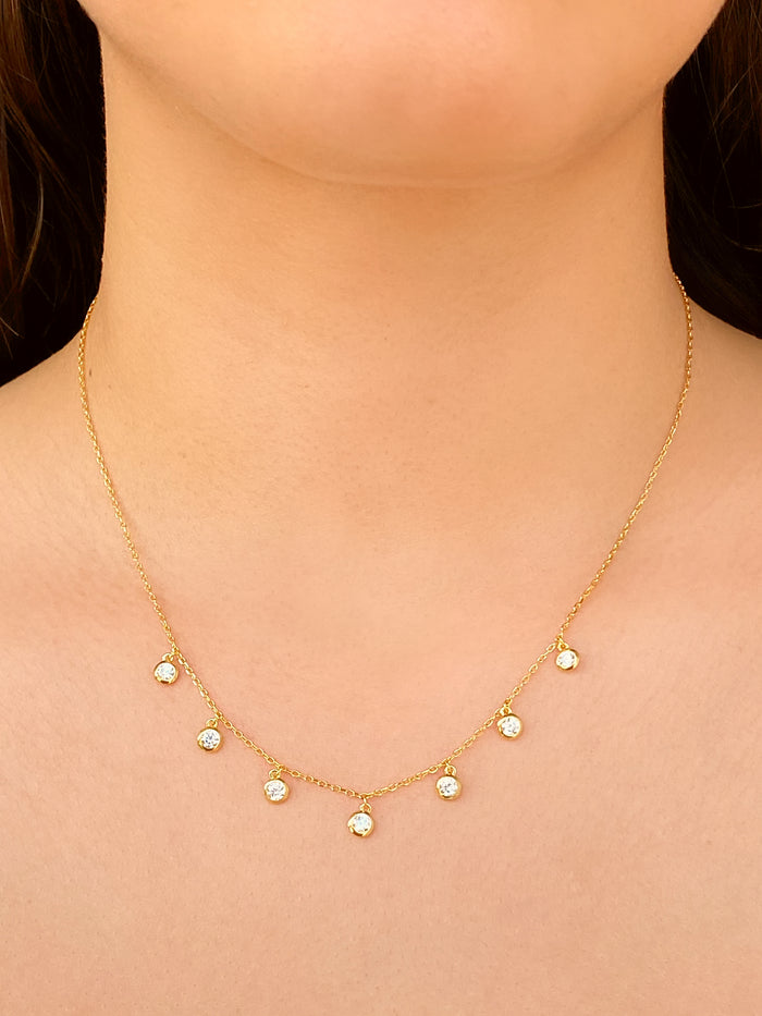 Collar Con Siete Zirconias