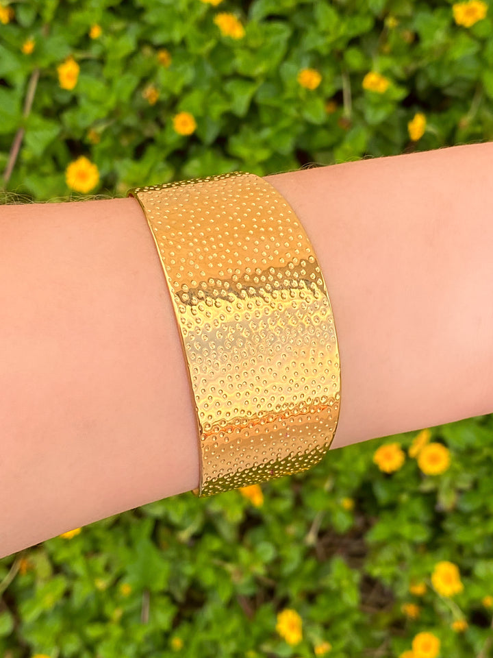 Brazalete Chunky Con Textura