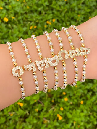 Pulsera Bolitas Doradas y Perlas Con Inicial Zirconias