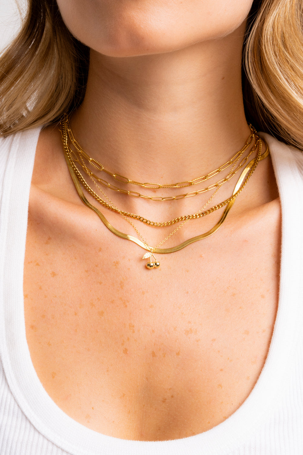Collar Con Cereza