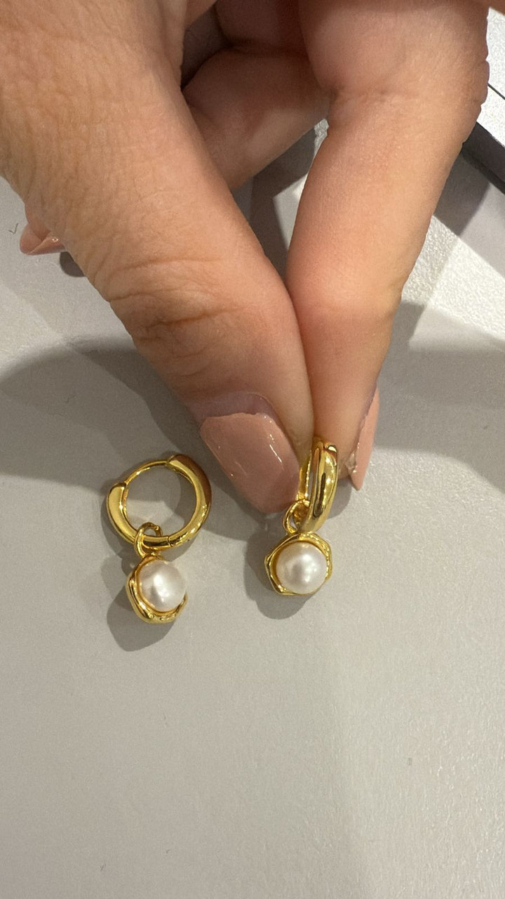 Par Arracada Perla Con Contorno 2 en 1