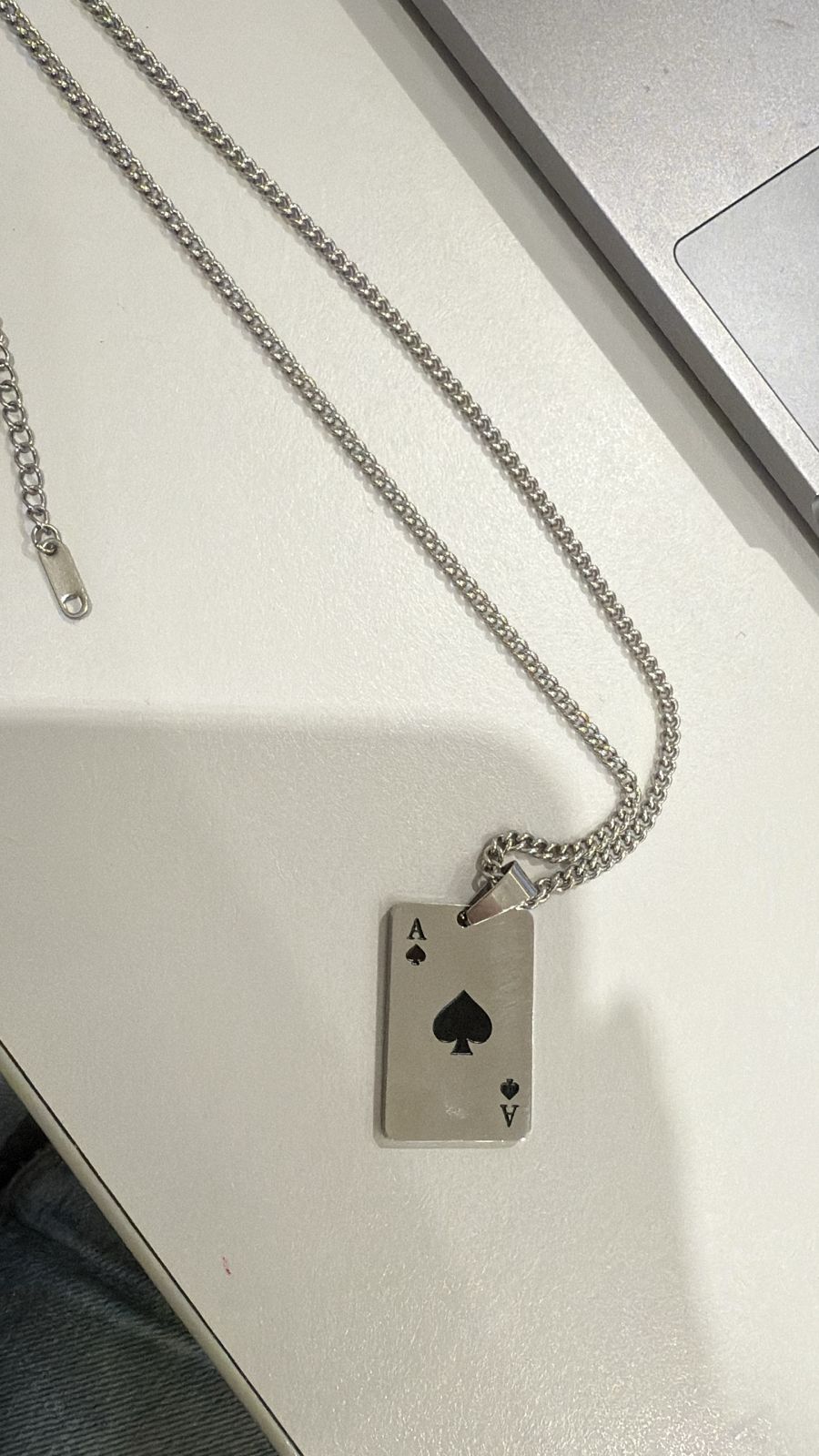 Collar Con Dije Carta Par De Ases