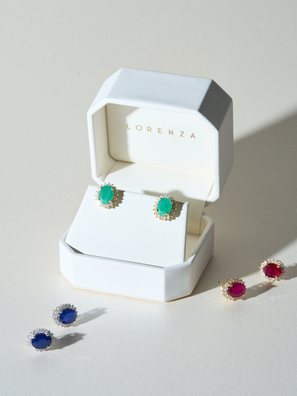Par Arete Rubí Corte Ovalo Con Halo De Diamantes 5.55 CTTW