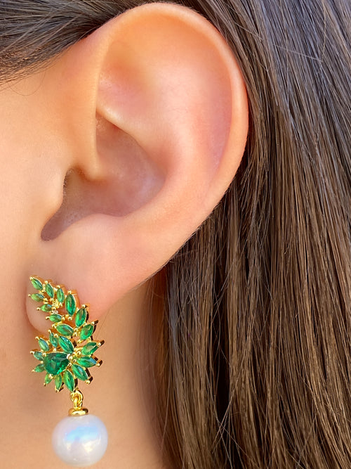 Par Arete Zirconias Verdes Con Perla Colgando