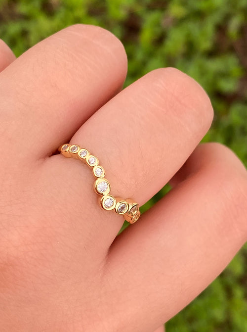 Anillo Zirconias con Pico