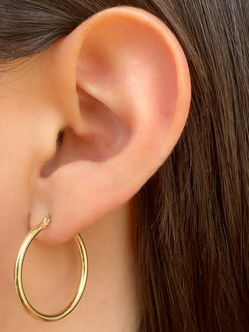 Par Arracada Delgada Dorada 21 mm Oro 10k