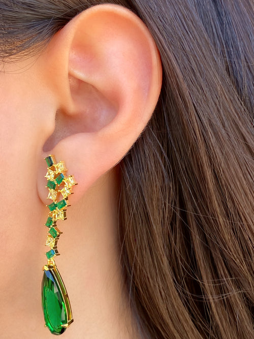 Par Arete Zirconias Con Piedra Verde