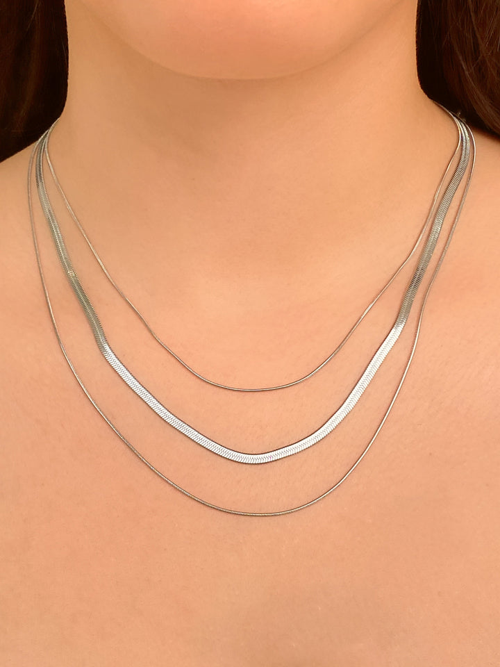 Collar Triple Planchado
