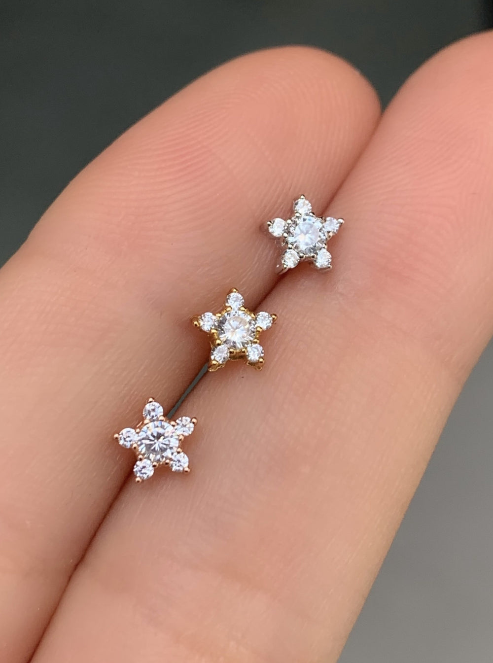 Mini Flor con Zirconias