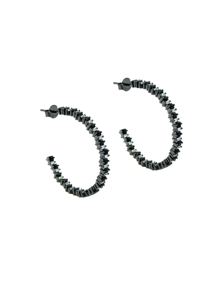 Par Semi Arracada Negra Con Zirconias