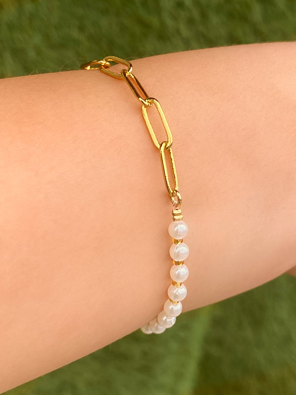 Pulsera Perlas y Cadena